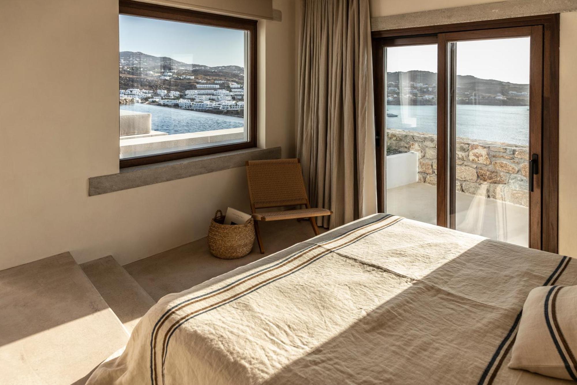 The Skyvilla Mykonos - A Landmark Property With Breathtaking Views Of The Psarou Bay Mykonos Town Exterior photo